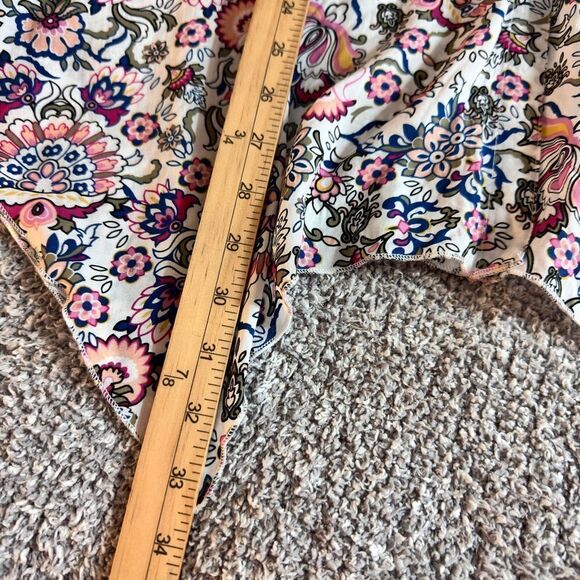 Grand and Greene Top womens Sz XL Blouse button up floral asymmetrical Boho New - Picture 8 of 13